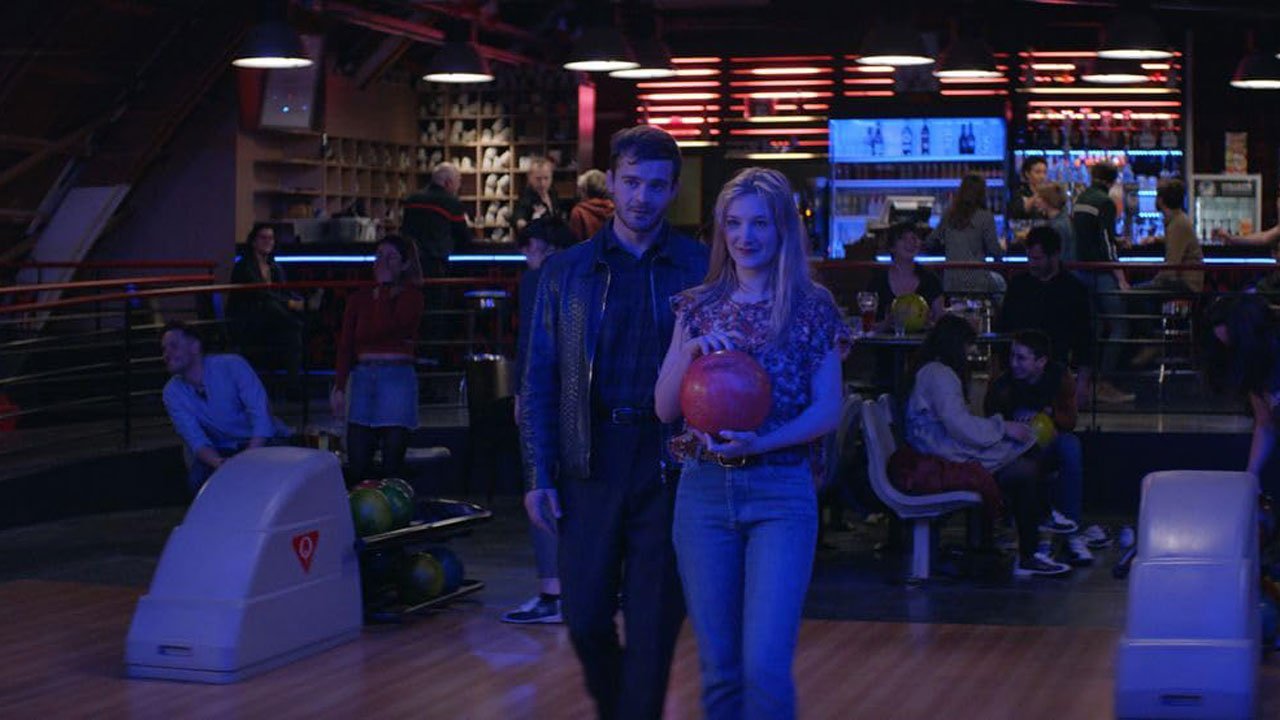 Bowling Saturno / Bowling Saturne (2022)