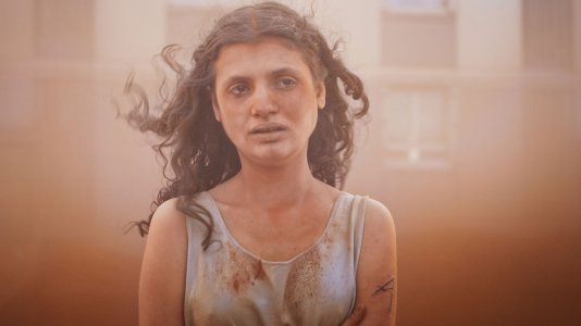 "Alpha": um conto de horror e ternura sobre uma França em mutação