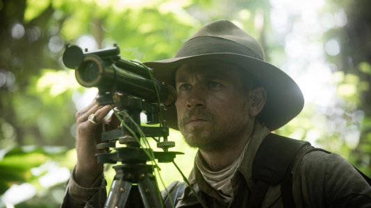 Charlie Hunnam explora a floresta amazónica no primeiro trailer de "The Lost City of Z"