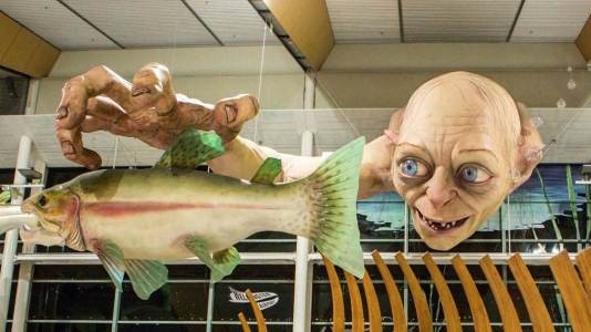 E que tal uma escultura gigante do Gollum no aeroporto de Wellington?