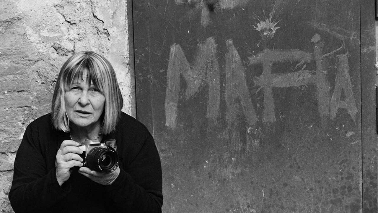 "Per Letizia": Festa do Cinema Italiano apresenta exposição da fotógrafa "oficial" da máfia