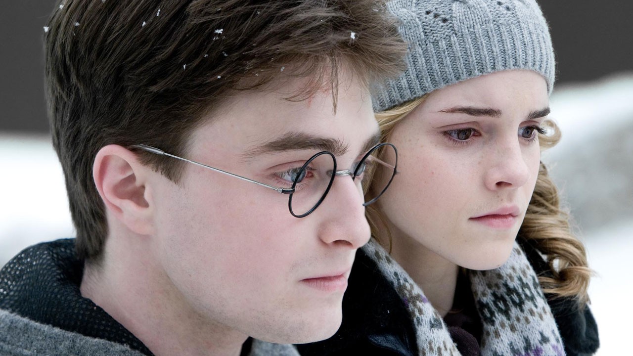 J.K. Rowling diz que Hermione devia ter casado com Harry Potter