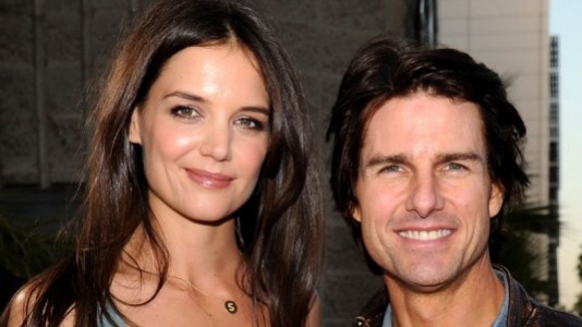 Tom Cruise e Katie Holmes divorciam-se