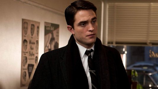 Robert Pattinson é Batman