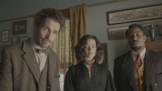 Trailer de "Amesterdão" - filme com Christian Bale, Margot Robbie e John David Washington chega aos cinemas em novembro