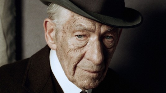 Ian McKellen é Sherlock Holmes aos 93 anos