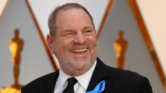 Harvey Weinstein: expulso da Academia e acusado de violação por cinco mulheres